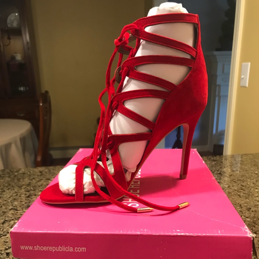 Shoe Republic LA heels